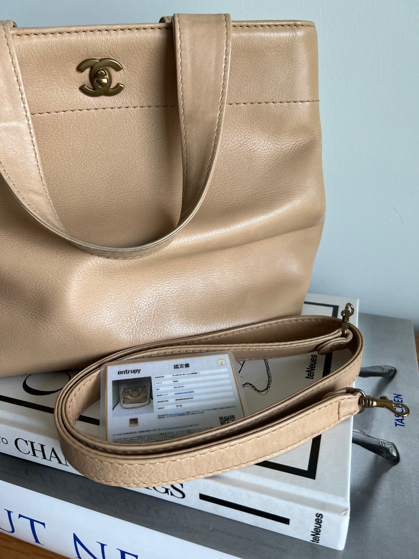 Chanel Vintage Small Cerf Two Way Tote Beige 2002-2004 7 Series