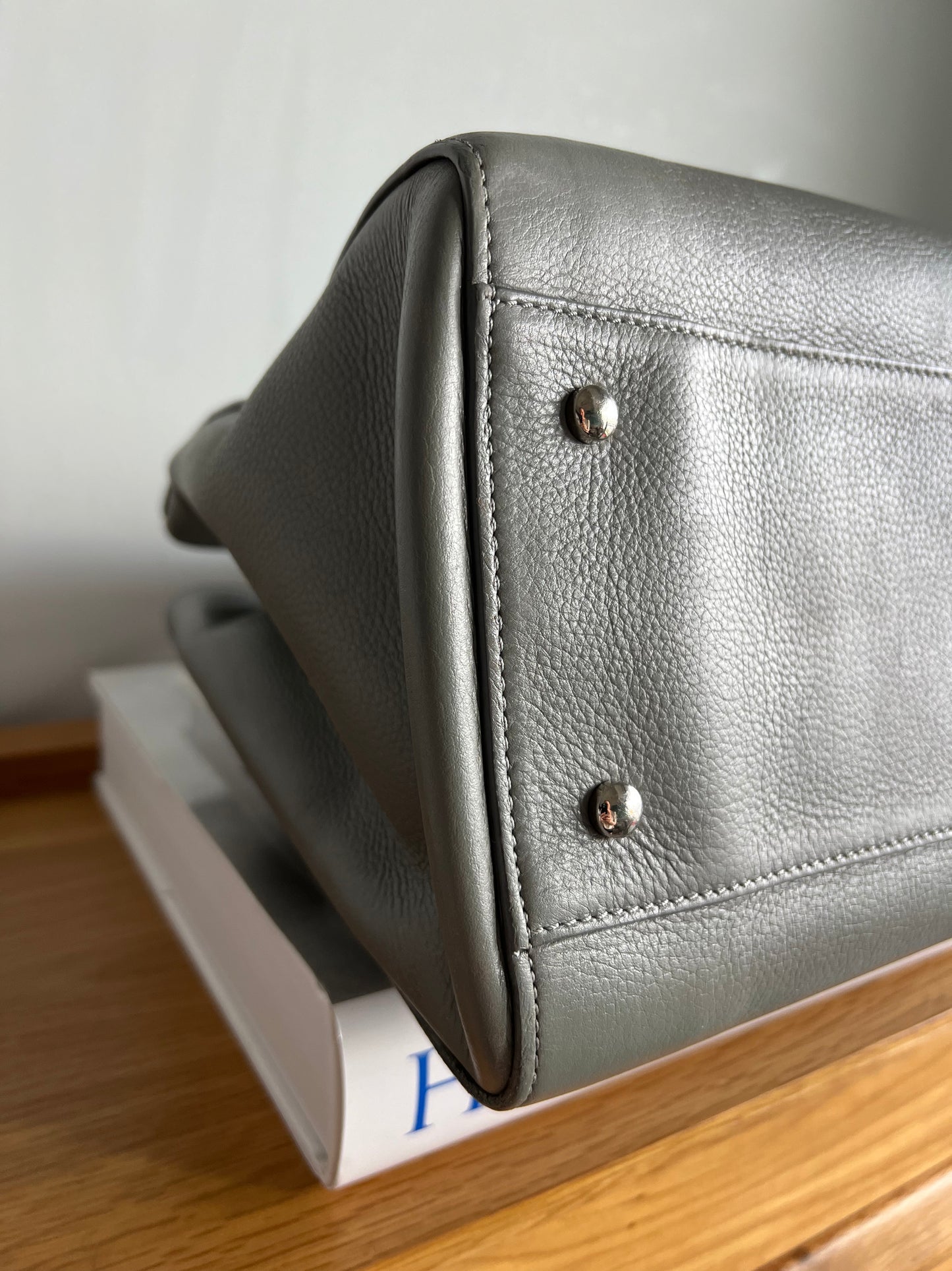Chanel Neo Executive Tote in Grey 2017