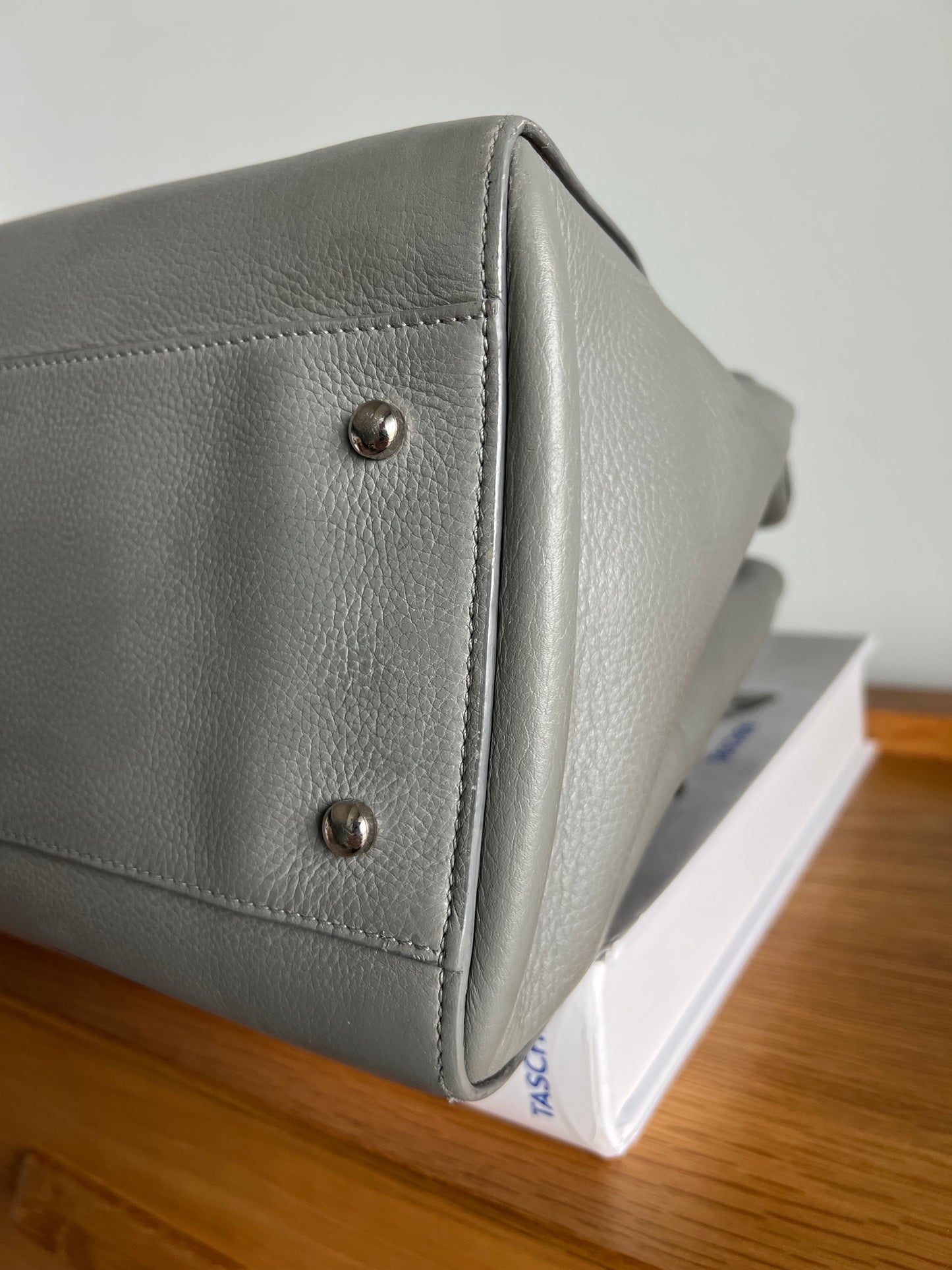 Chanel Neo Executive Tote in Grey 2017