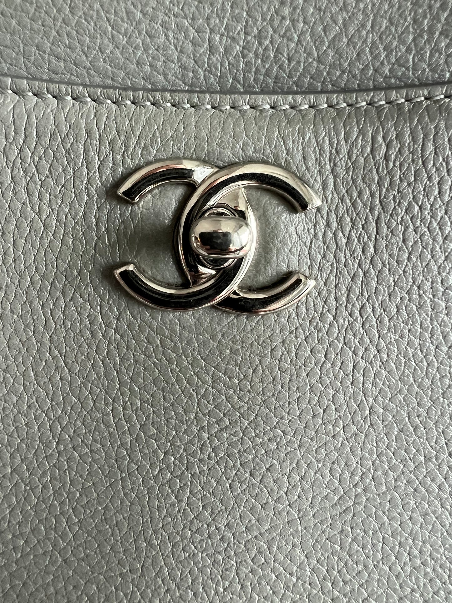 Chanel Neo Executive Tote in Grey 2017