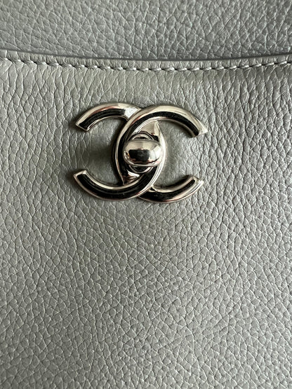 Chanel Neo Executive Tote in Grey 2017