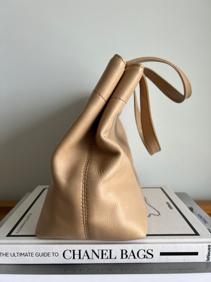 Chanel Vintage Small Cerf Two Way Tote Beige 2002-2004 7 Series