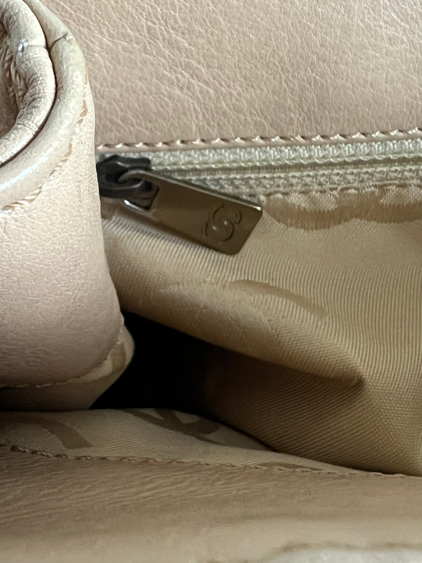 Chanel Vintage Small Cerf Two Way Tote Beige 2002-2004 7 Series