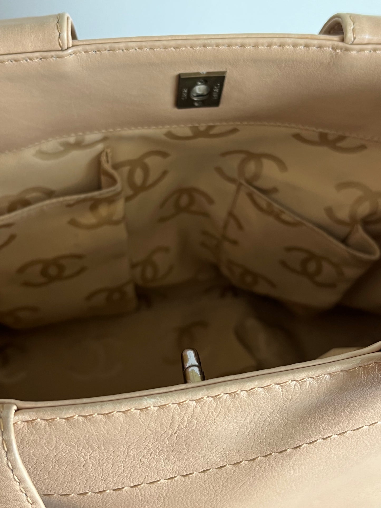 Chanel Vintage Small Cerf Two Way Tote Beige 2002-2004 7 Series