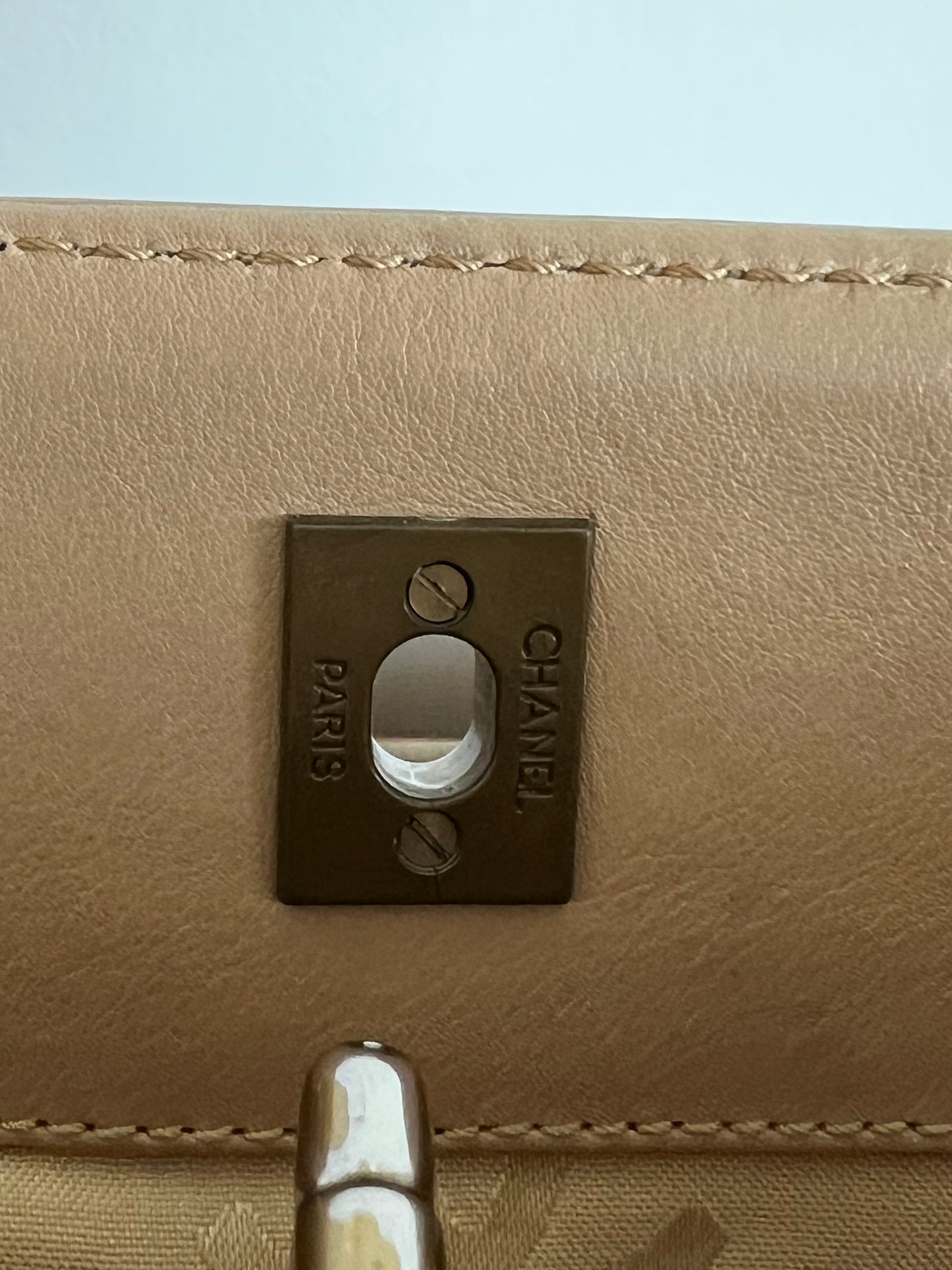 Chanel Vintage Small Cerf Two Way Tote Beige 2002-2004 7 Series