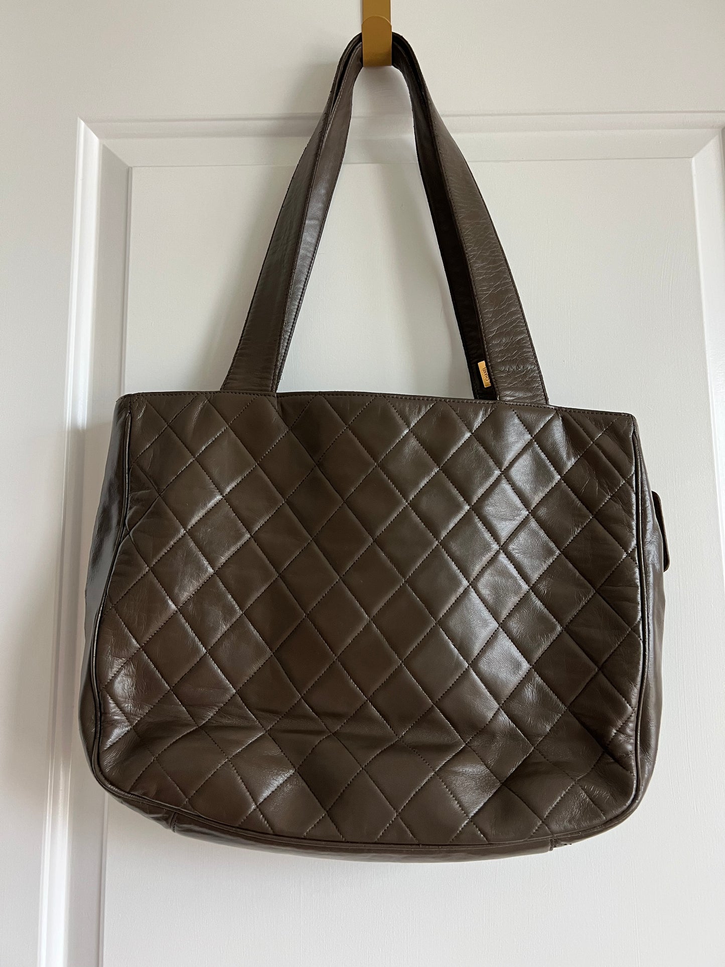 Chanel Vintage Matelasse Tote Bag Brown 3 series (retouched paint)