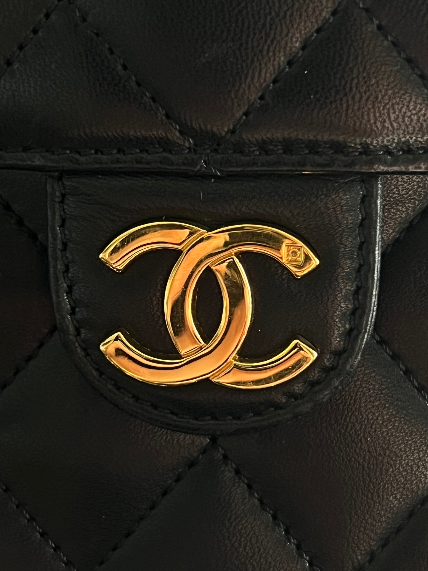 Chanel Matelasse Medium Single Flap Push Lock Series 5 - Full Box Set