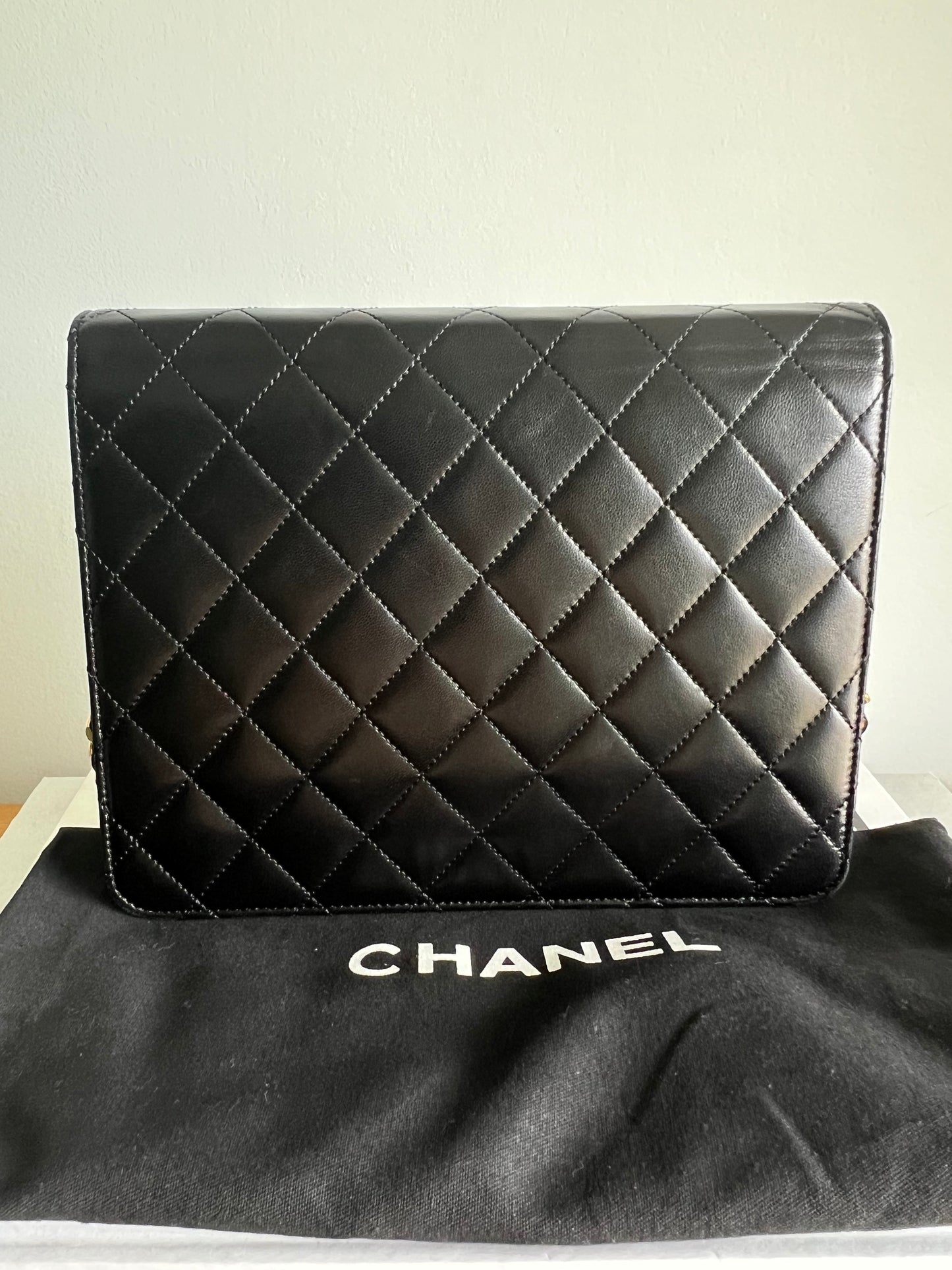 Chanel Matelasse Medium Single Flap Push Lock Series 5 - Full Box Set