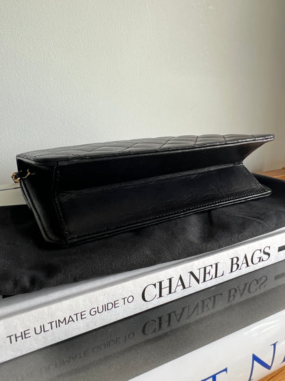 Chanel Matelasse Medium Single Flap Push Lock Series 5 - Full Box Set