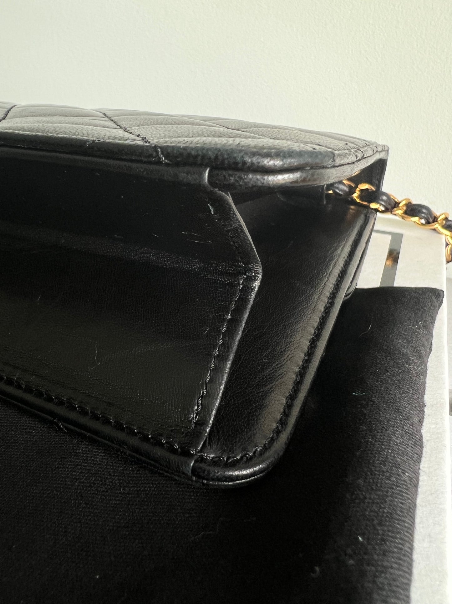 Chanel Matelasse Medium Single Flap Push Lock Series 5 - Full Box Set