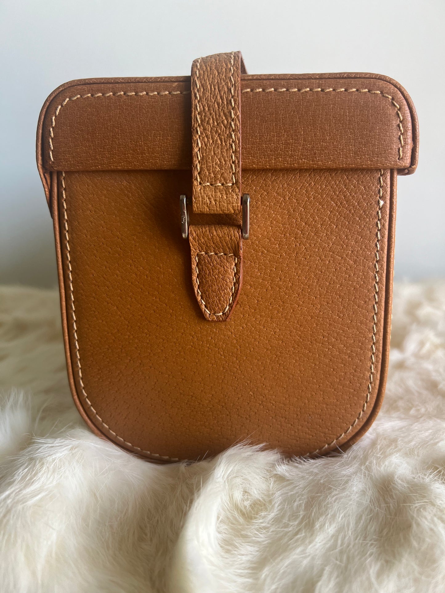 Gucci Tan Leather Box Cargo Bag - Rare Vintage