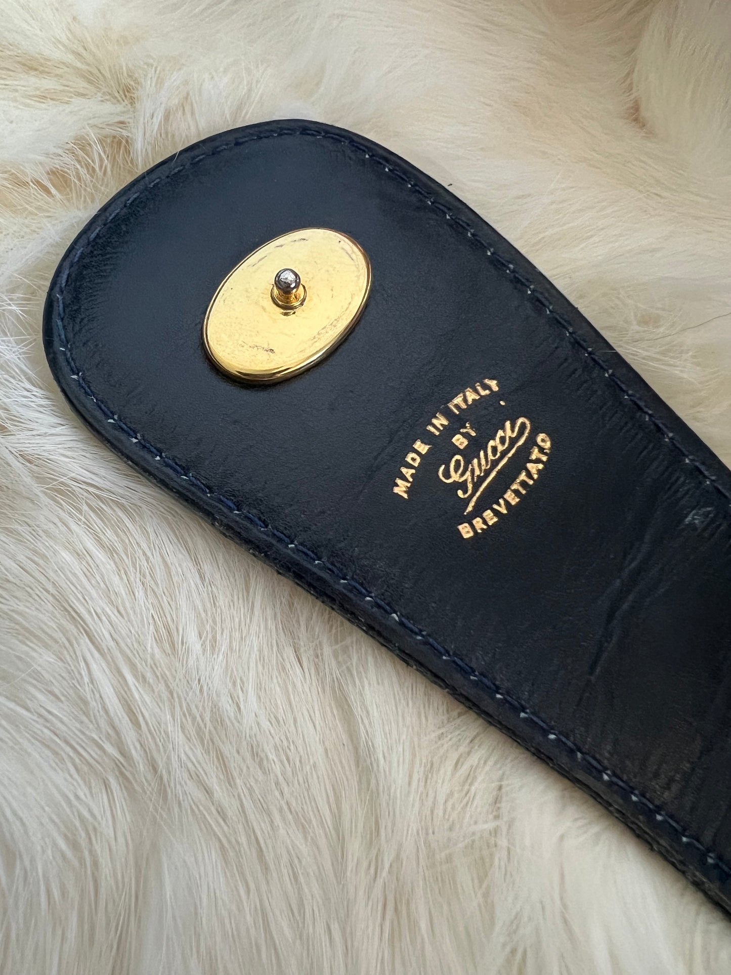 Gucci Round Logo Shoulder Bag - Navy Blue Box Leather
