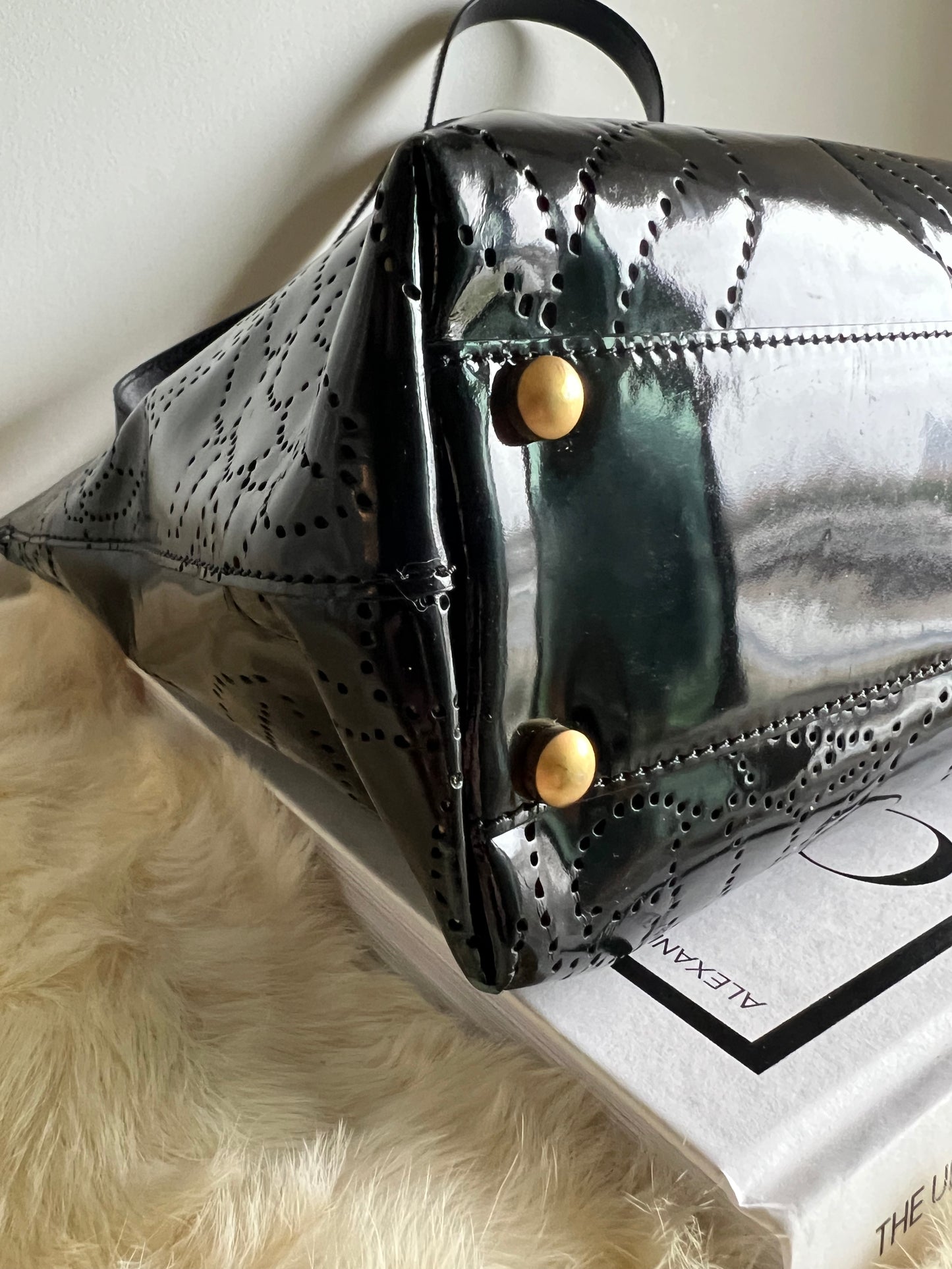 Chanel Camellia Black Patent Leather Tote 8 Series 2003-2004