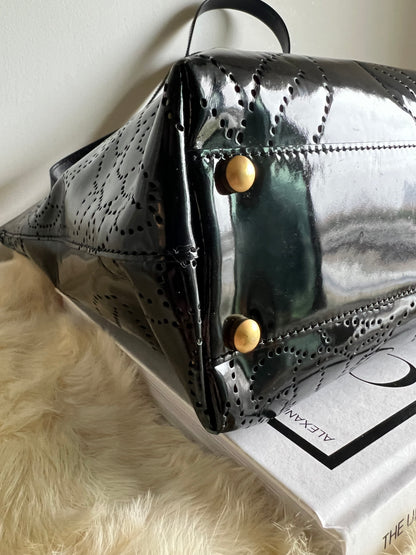 Chanel Camellia Black Patent Leather Tote 8 Series 2003-2004