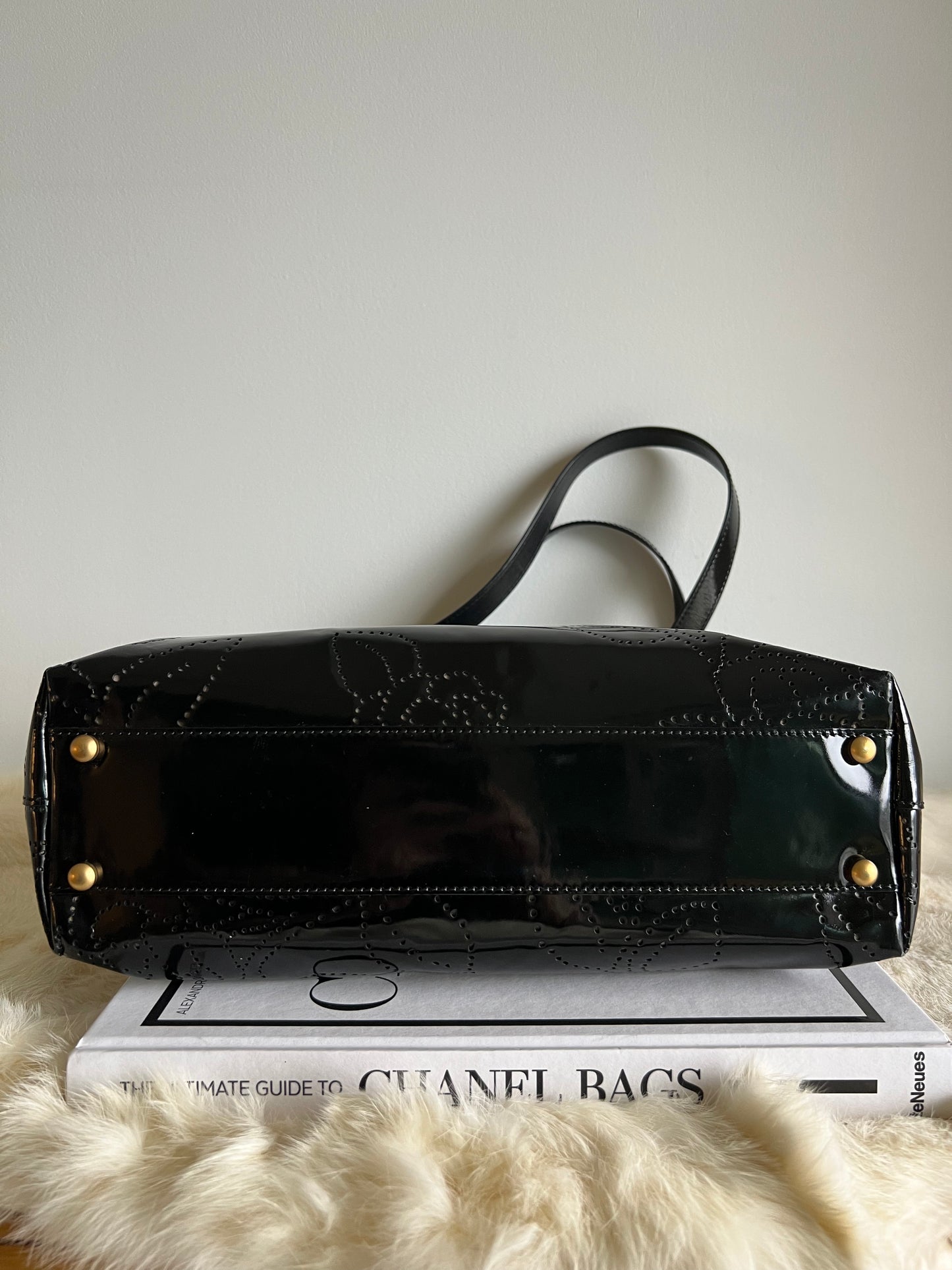 Chanel Camellia Black Patent Leather Tote 8 Series 2003-2004
