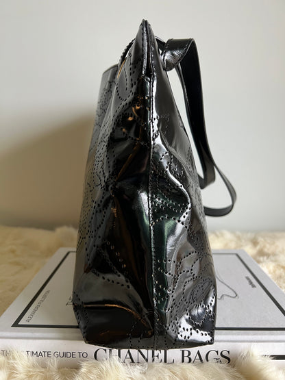 Chanel Camellia Black Patent Leather Tote 8 Series 2003-2004