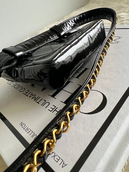 Chanel Patent Leather 1980s Belted Waist Pouch - Black
