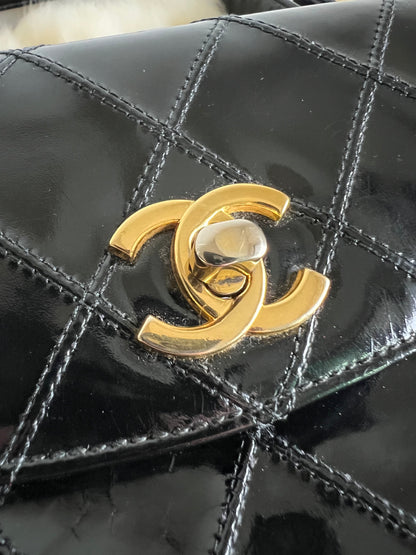 Chanel Patent Leather 1980s Belted Waist Pouch - Black