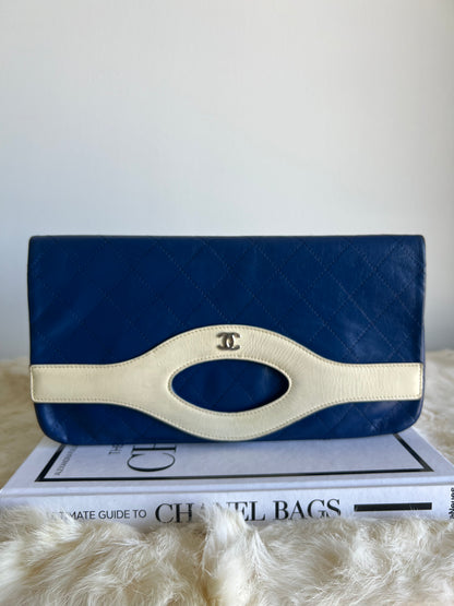 Chanel Bi Coloured Blue and White 31 Clutch - La Pausa Cruise Collection