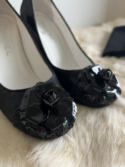Chanel Sequin and Patent Leather Pumps Size 38C