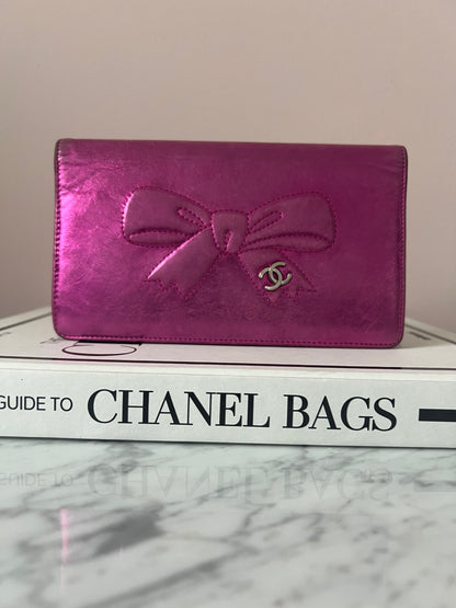 Chanel Metallic Fuchsia Treasure Bow Wallet 12 Series
