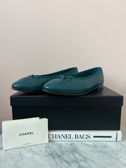 Chanel Limited Edition Cruise 2010 Teal Lambskin Ballet Flats Women's Size 38C
