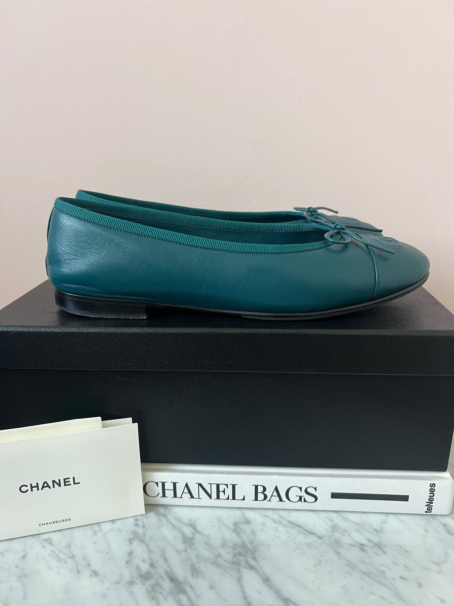 Chanel Limited Edition Cruise 2010 Teal Lambskin Ballet Flats Women's Size 38C