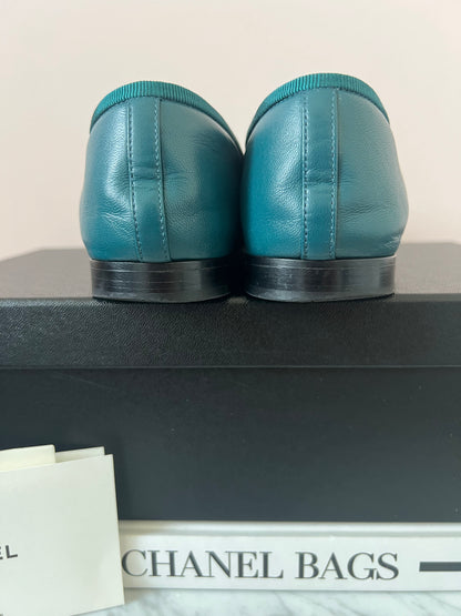 Chanel Limited Edition Cruise 2010 Teal Lambskin Ballet Flats Women's Size 38C