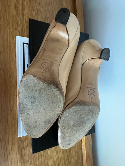 Chanel Beige and Black Spectator Pumps 1990s with original box
